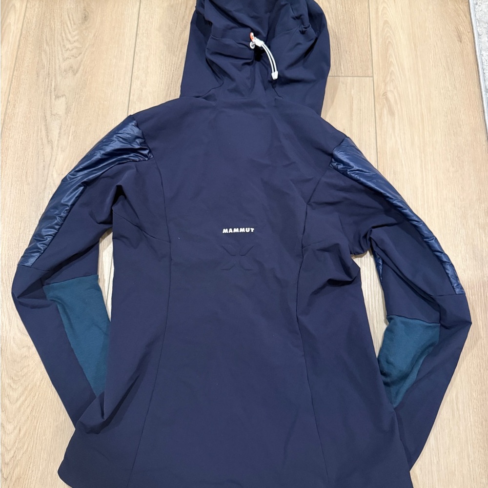 Mammut 🦣 Women’s Eisfeld SO hybrid hoodie, soft shell jacket, size S, navy - Picture 9 of 9